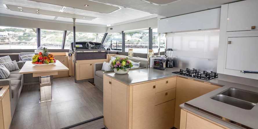 Fountaine Pajot MY 44