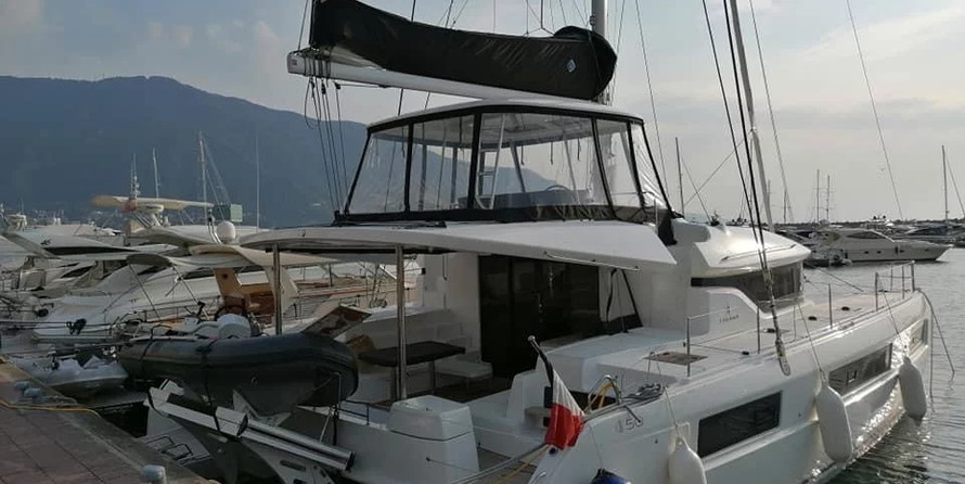 Lagoon 50