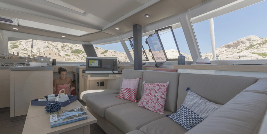 Fountaine Pajot Astréa 42