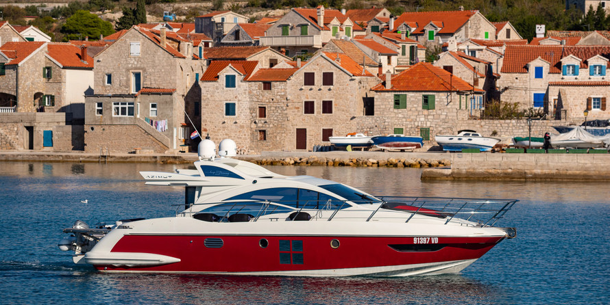 Azimut 43