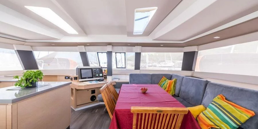 Fountaine Pajot Saba 50