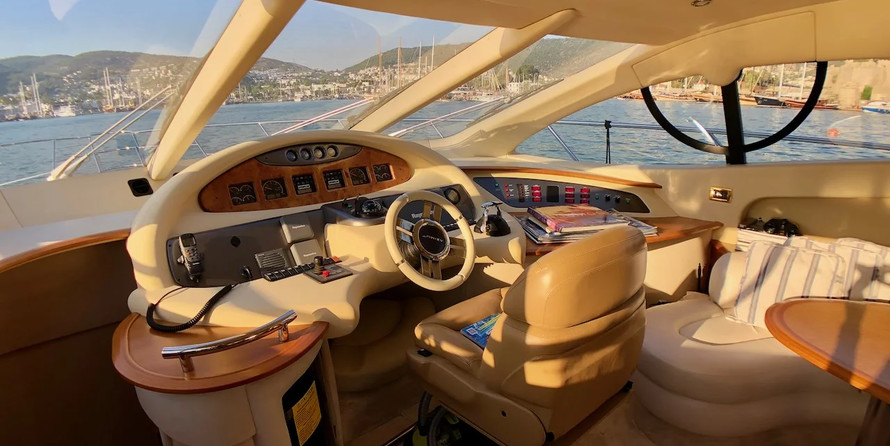 Azimut 55