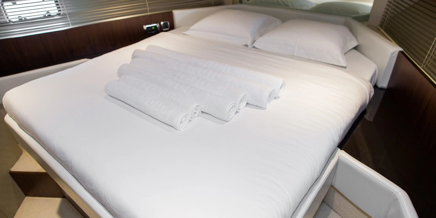 Fairline 42 Squadron