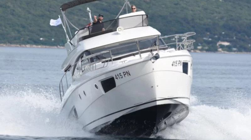 Bavaria Virtess 420 Fly