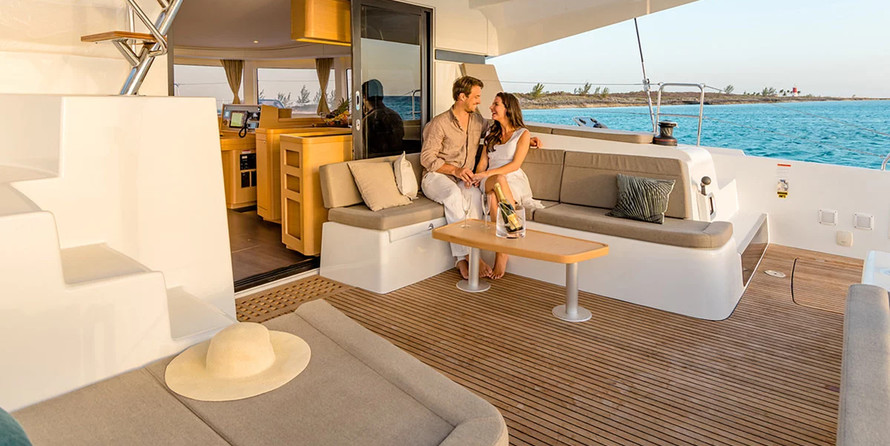 Lagoon 42