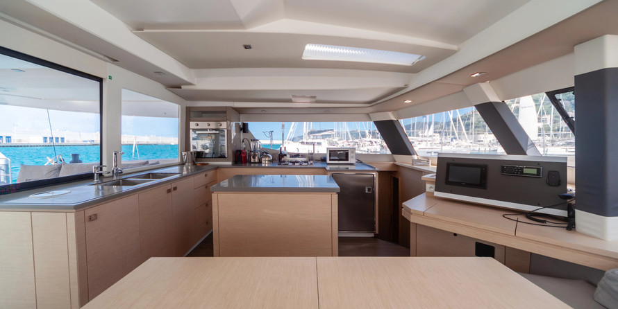 Fountaine Pajot Saba 50