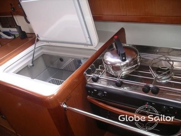 Beneteau Oceanis 40