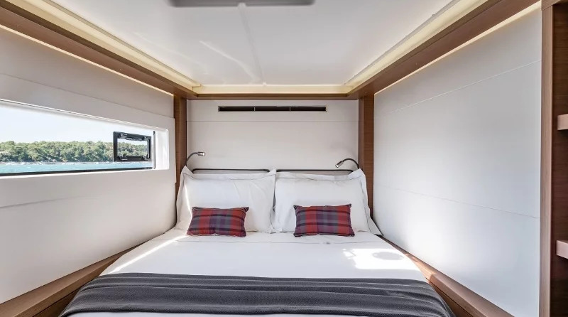 Lagoon 46 - 4 + 2 cab.