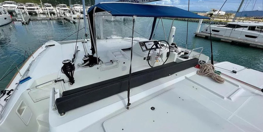 Lagoon 450 F