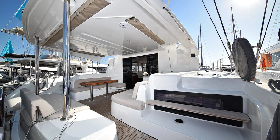 Lagoon 50