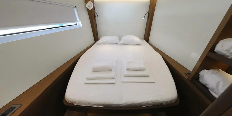 Lagoon 50