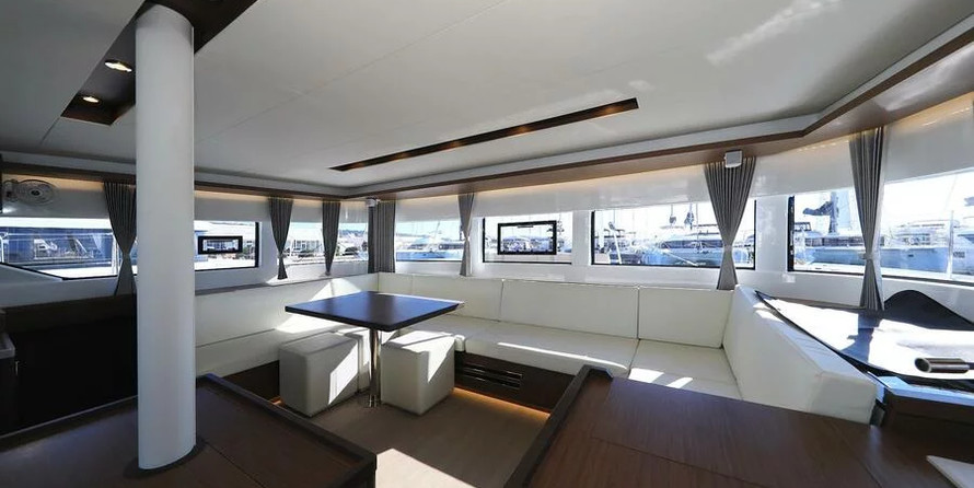Lagoon 50
