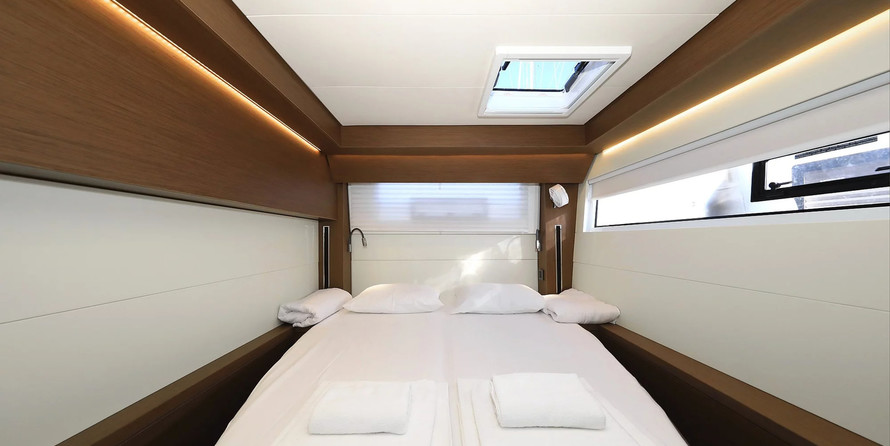 Lagoon 50