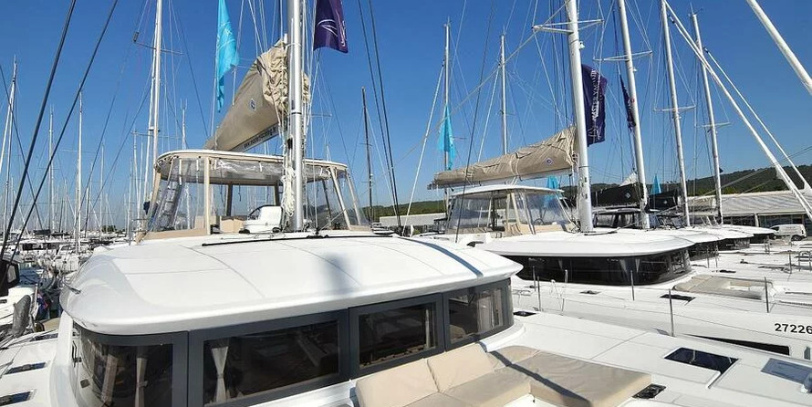 Lagoon 50