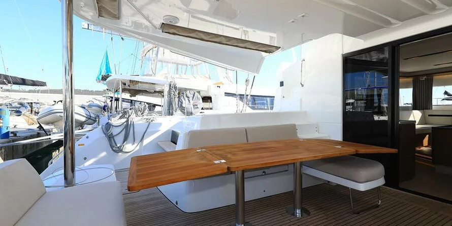 Lagoon 50