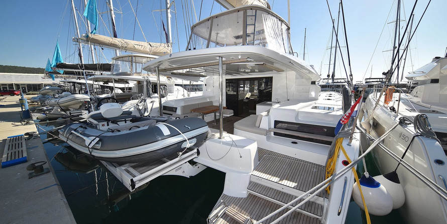 Lagoon 50