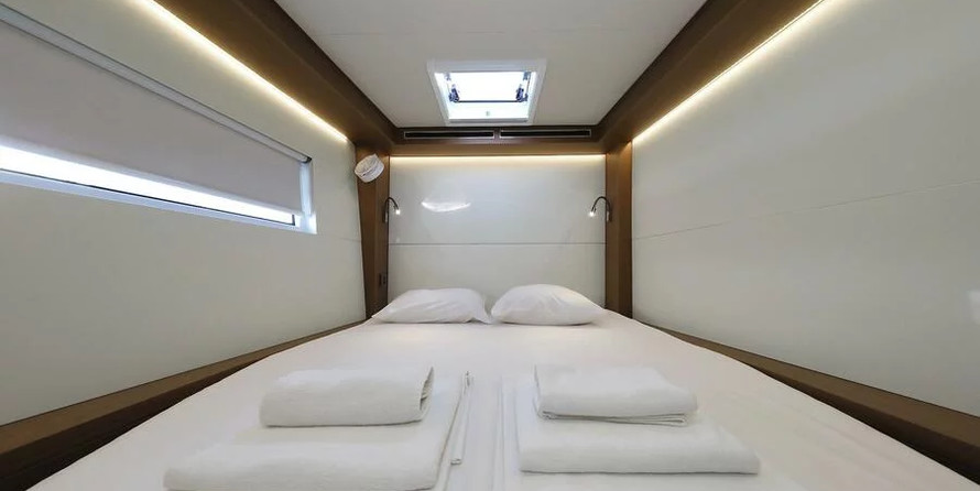 Lagoon 50