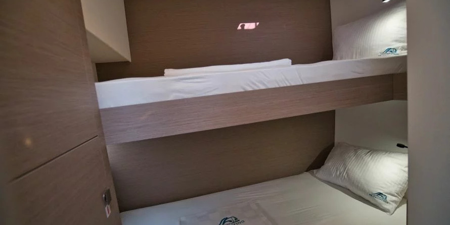 Fountaine Pajot Saona 47