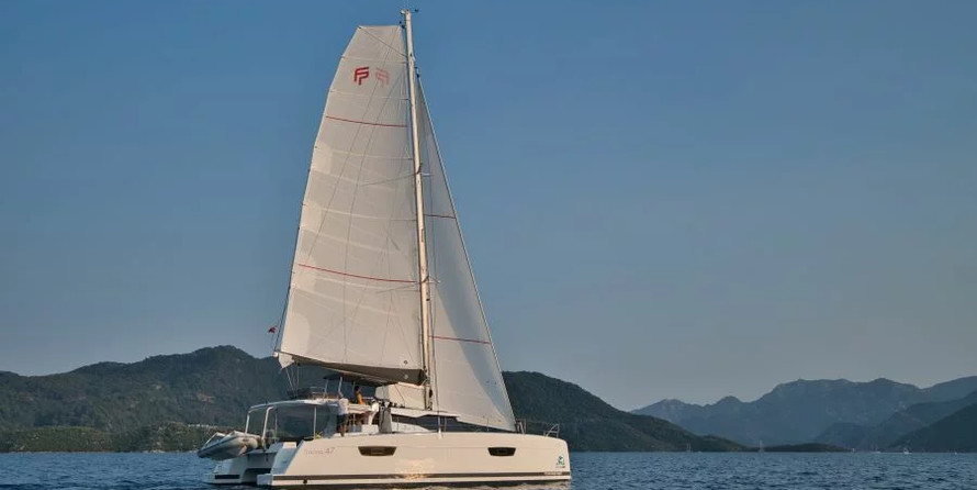 Fountaine Pajot Saona 47