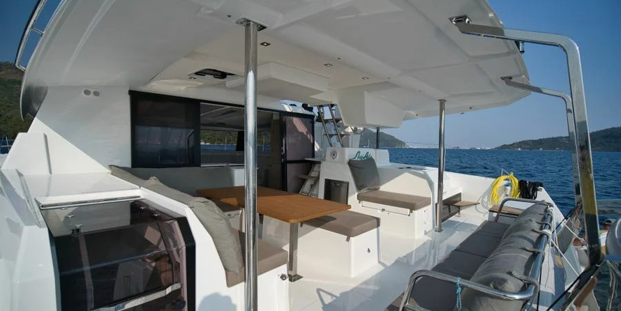 Fountaine Pajot Saona 47