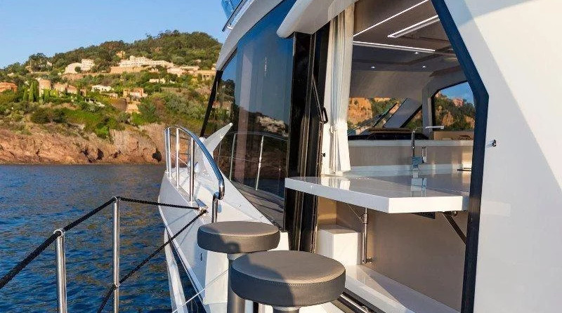Galeon 460 Fly
