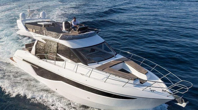 Galeon 460 Fly