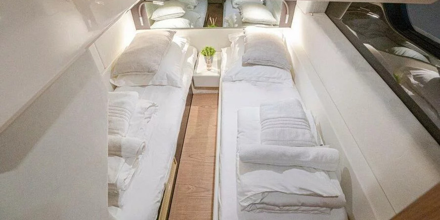 Sessa Fly 47