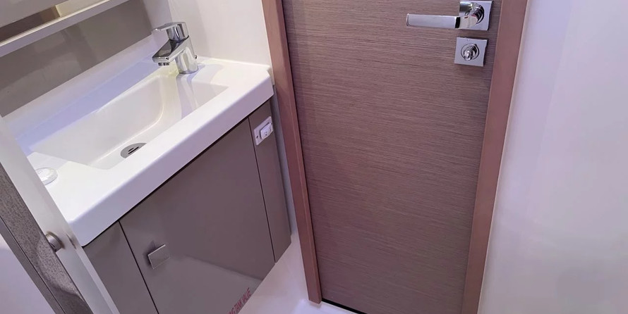 Fountaine Pajot Saona 47