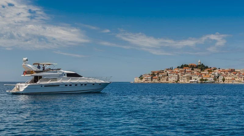 Fairline Squadron 65