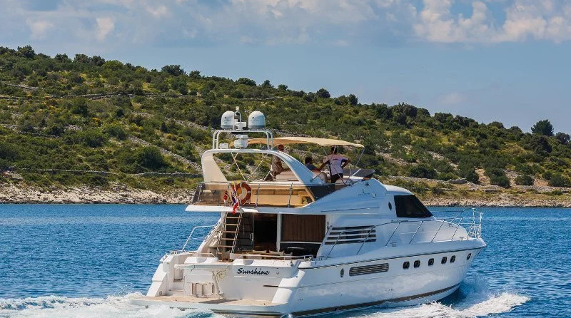 Fairline Squadron 65