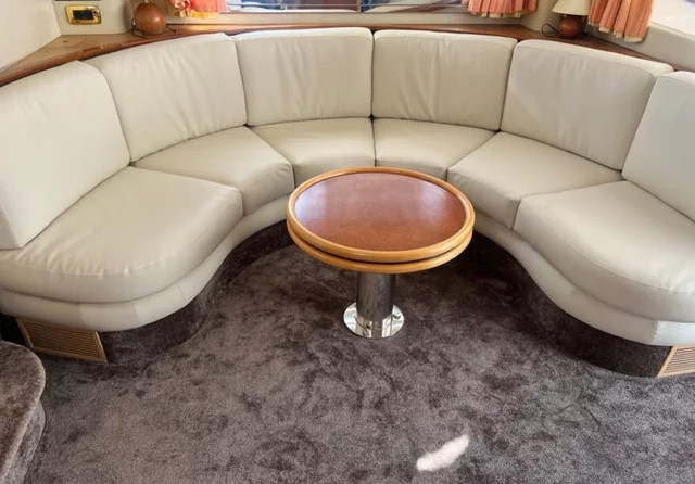 Fairline Squadron 65