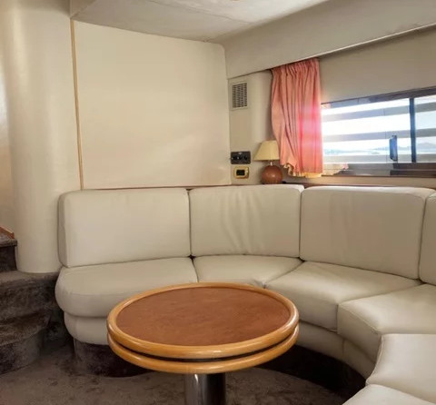 Fairline Squadron 65