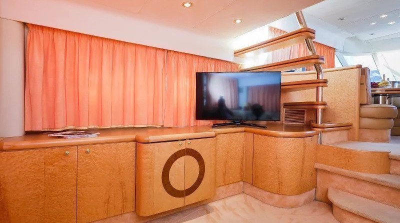 Fairline Squadron 65