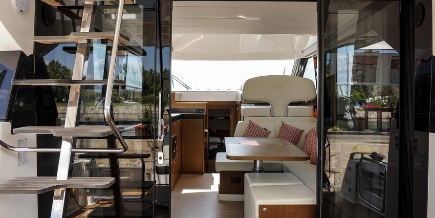 Bavaria Virtess 420 Fly