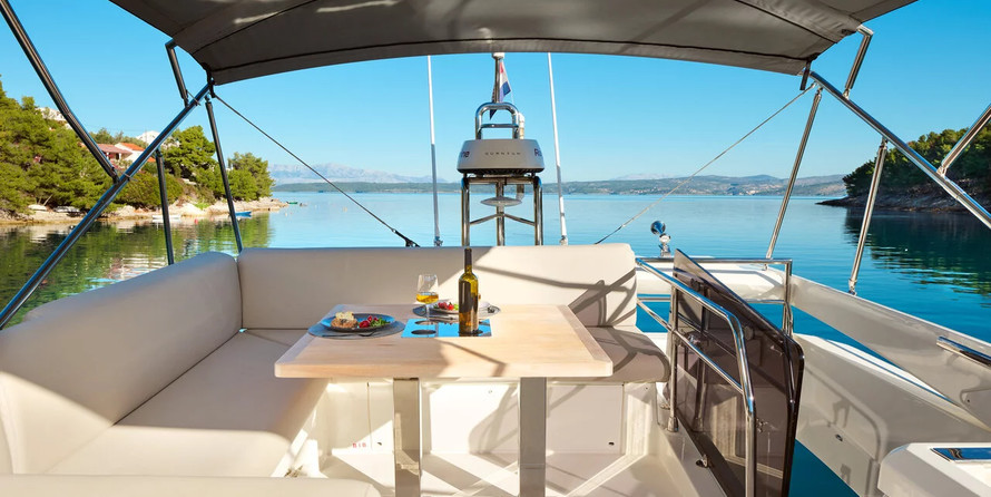 Prestige 520 Flybridge