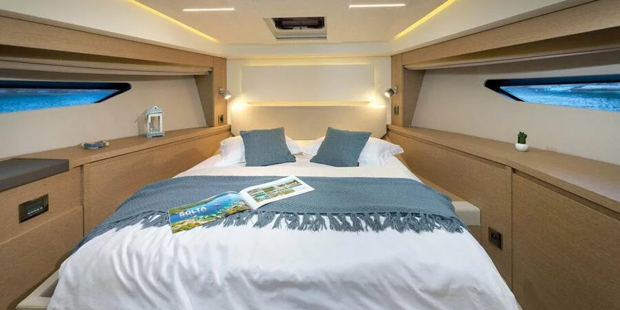 Prestige 520 Flybridge