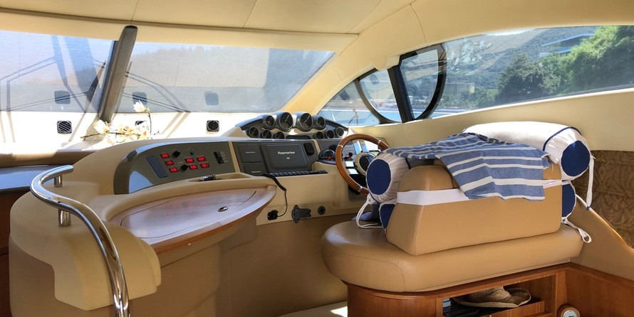 Azimut 50