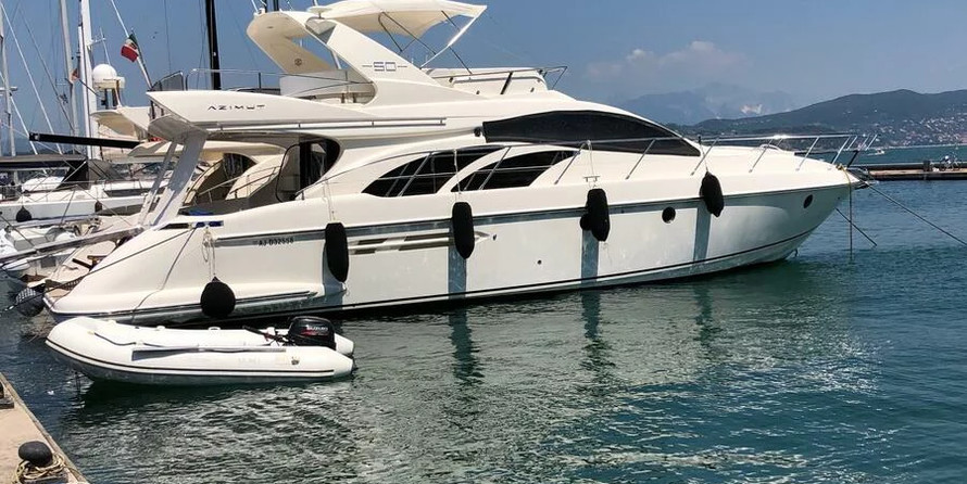Azimut 50