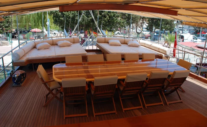 Azimut 78 (1995-2014)