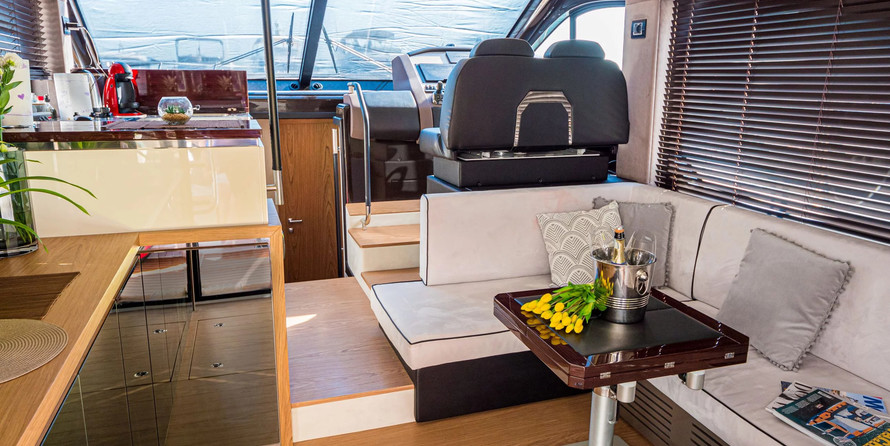 Sessa Flybridge 47