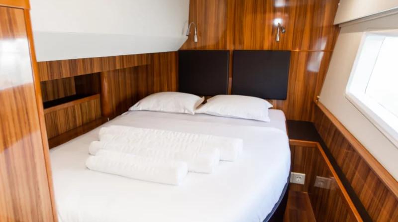 Aquila 44 Power Catamaran