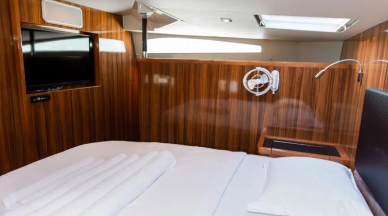 Aquila 44 Power Catamaran