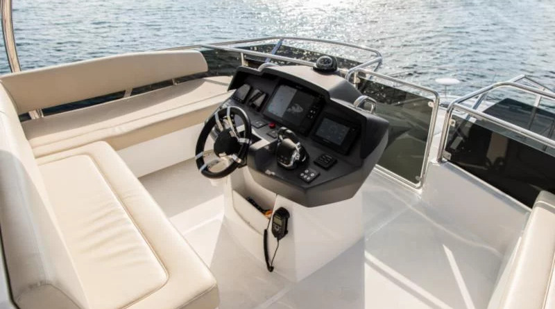 Aquila 44 Power Catamaran