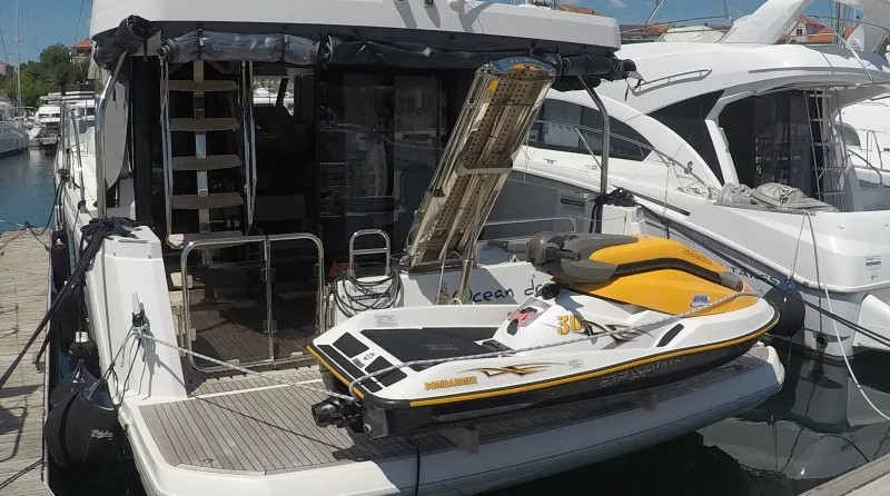 Beneteau Swift Trawler 47