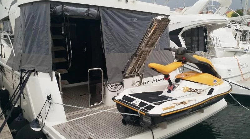 Beneteau Swift Trawler 47