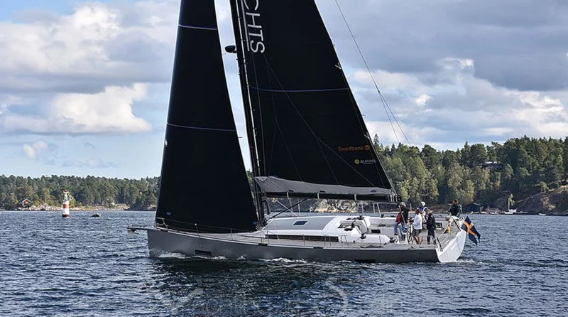 Ice Yachts 52 RS