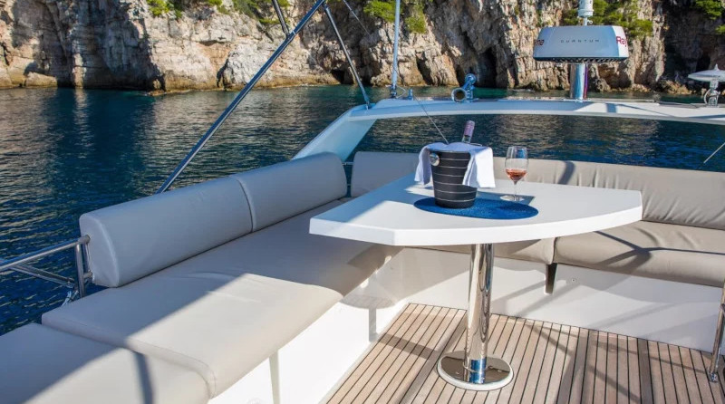 Prestige 460