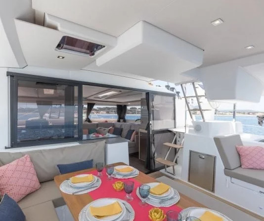 Fountaine Pajot Saona 47