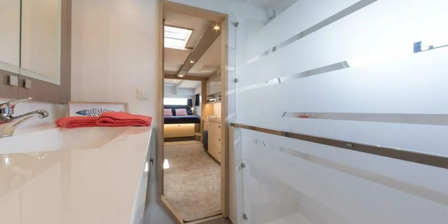 Fountaine Pajot Saona 47