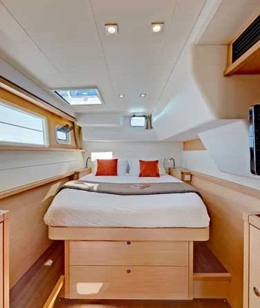 Lagoon 450
